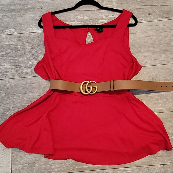 TORRID size 2 red top - Picture 2 of 5